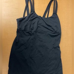 Lululemon Energy Yoga Tank Top in Black, Size 8